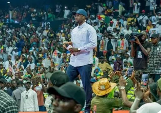 Ousmane Sonko lors de la restructuration du Pastef