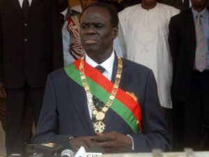Burkina Faso : comment la transition politique s’est organisée après le départ de compaoré