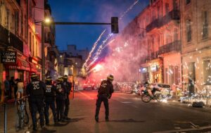 Émeutes à Bordeaux après la victoire du psg en ligue des champions : 20 000 policiers en alerte
