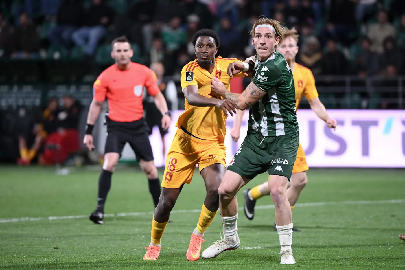 Rodez s'impose face au Red Star dans un match fou en play-off de Ligue 2