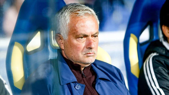 José Mourinho et Vitinha, protagonistes d'un futur transfert vers le Real Madrid