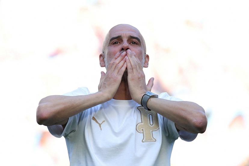 Pep Guardiola lors de son dernier match à la tête de Manchester City, submergé par l'émotion