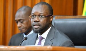 Complot politique contre Ousmane Sonko : la réintégration à l&rsquo;Assemblée en question