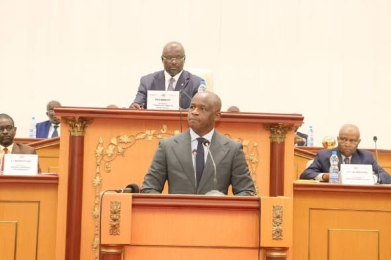 Hermann Immongault face aux députés à l'Assemblée nationale