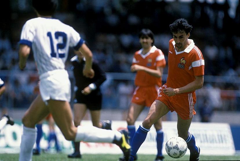 Thierry Tusseau avec la France contre le Guatemala en 1986. (P. Boutroux/L'Equipe)