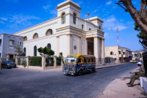Sénégal : la primature renforce le contrôle sur les structures publiques
