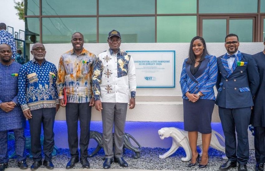Rencontres officielles lors de l'inauguration du data center à Nkok