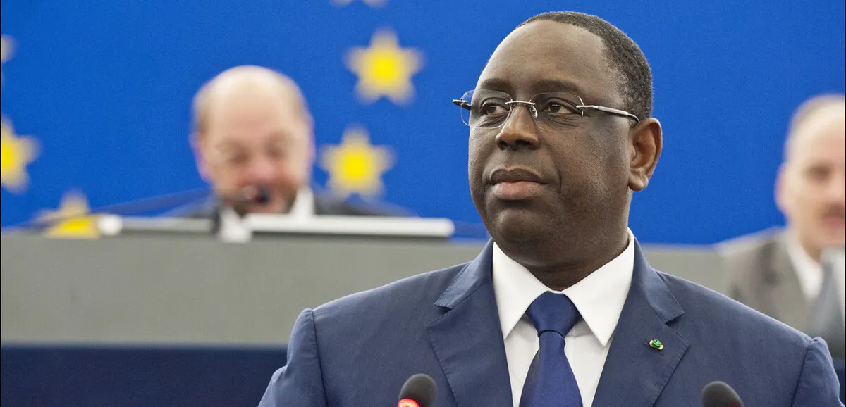 Retour controversé de Macky Sall au Sénégal sous les critiques des victimes de répression