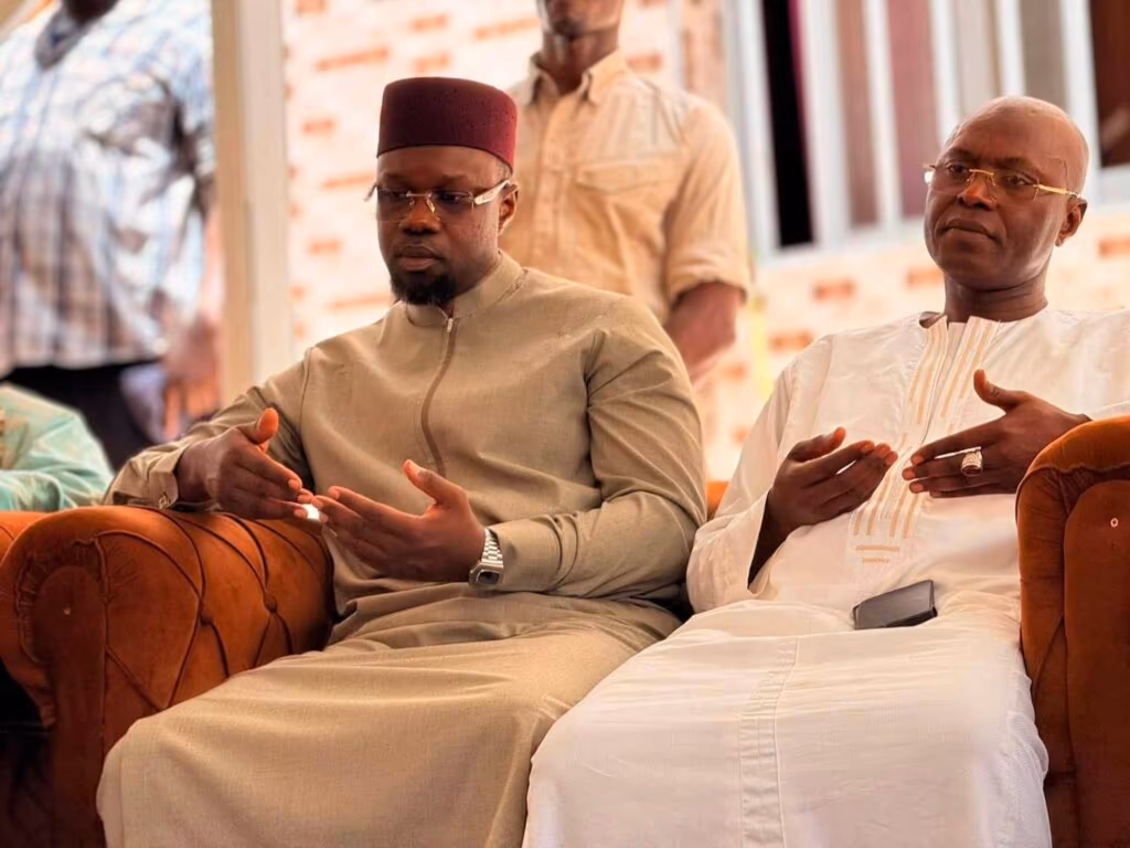 Ousmane Sonko et Diamil Sané : un moment de dialogue et de réconfort
