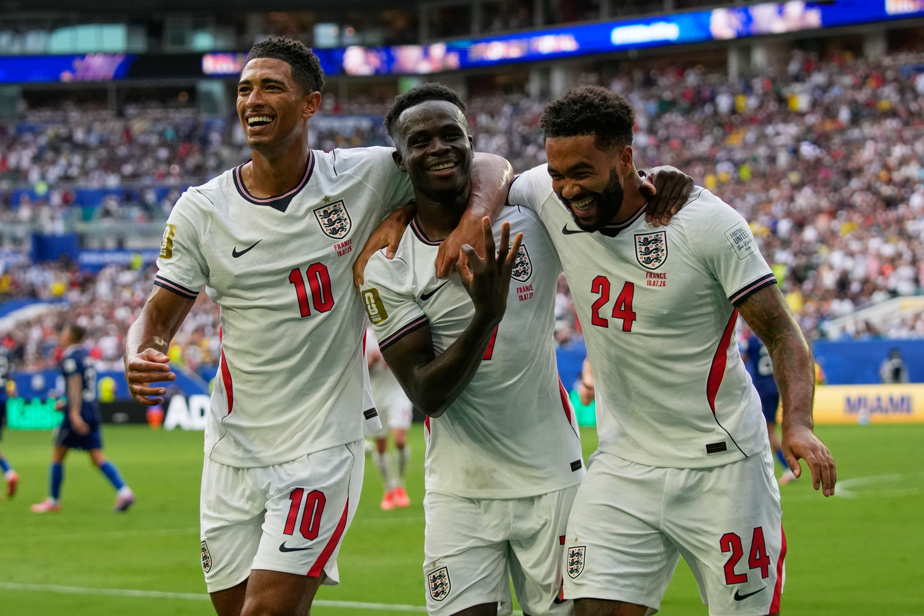 Célébration des joueurs anglais après leur victoire