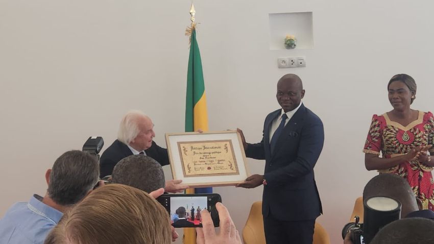 Cérémonie de remise du Prix du Courage Politique 2026 au président gabonais Brice Clotaire Oligui Nguema