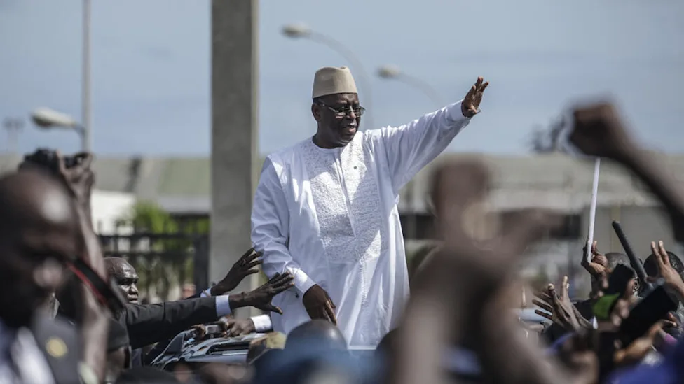 Le président Macky Sall lors d'une visite officielle à Dakar, symbole de son engagement envers l'Afrique