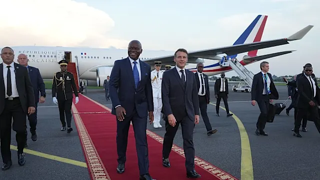 Photo officielle du président gabonais Brice Oligui Nguema lors d'une réunion
