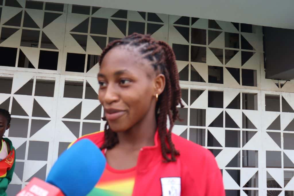 Zalissa Zongo, athlète burkinabè, en pleine action lors des Championnats U18 et U20