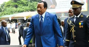 Cameroun : remaniement militaire majeur pendant l&rsquo;absence de Paul Biya