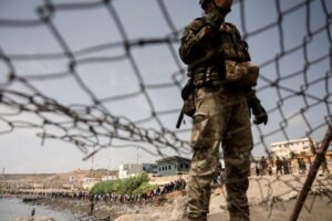 Maroc et Espagne face à la crise migratoire de Ceuta : qui porte la responsabilité ?