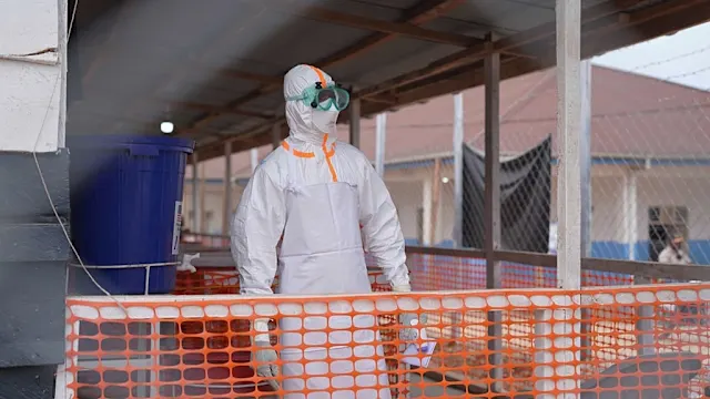 Soignants en action contre Ebola au Centre médical évangélique de Bunia