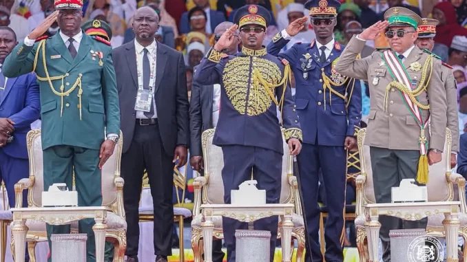 Défilé militaire lors des célébrations du 66e anniversaire de l'indépendance du Tchad